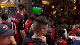 Milanisti incollati allo schermo, locale affollatissimo per il match scudetto