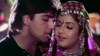 Kahin Mujhe Pyar Hua Toh Nahin - Rang | Divya Bharti Love Song | Kumar Sanu & Alka yagnik