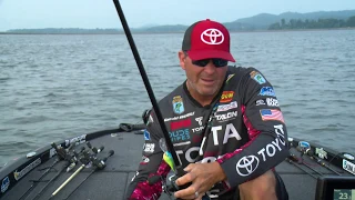 Gerald Swindle Deep Cranking Offshore Structure Bass on Guntersville