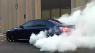 BMW M5 Amazing Burnout [E60]  !!!!