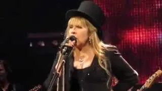 Fleetwood Mac - Go Your Own Way - Boston Garden, October 10, 2014