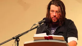 David Foster Wallace reads from "The Pale King" and "Incarnations of Burned Children" (12/2000)