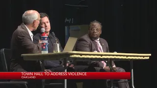 Oakland town hall held to address violence