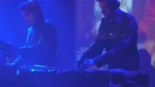 Thievery Corporation live video- Heaven's Gonna Burn Your Ey