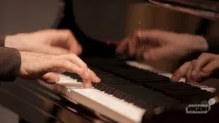 WGBH Music: Jonathan Biss plays Schumann's Fantasiestücke, Op. 12 (No. 2 Aufschwung)