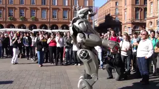 Le robot Titan, Toulouse, France