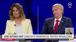 Los tensos momentos y "cara a cara" que marcaron el debate presidencial Anatel