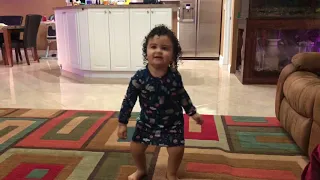 Simon says: fart on demand to cute toddler