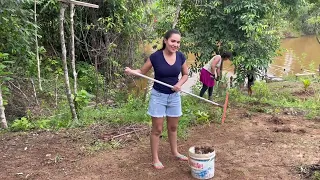 VEM VER QUEM FEZ UMA CASA AQUI NA ROÇA