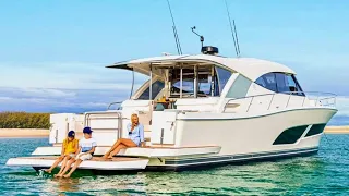 $1.9 Million Yacht Tour : Riviera SUV 505