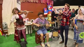 Alex Hirsch and Wild wild village | Alex Hirsch in Russia!