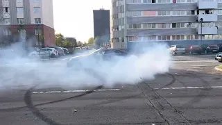 Donuts/Burnout CLS 55 AMG STOCK