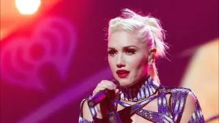 Gwen Stefani Interview with 97.1 AMP Radio's Carson Daly