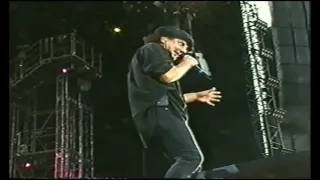 AC/DC - You Shook Me All Night Long (Live Zurich, 2001) [Pro-shot]