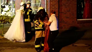 Brand in Getränkemarkt – Feuerwehr rettet Brautkleider vor Flammen