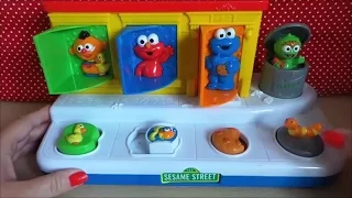 Sesame Street Surprise Pop-Up Cookie Monster, Elmo, Ernie and Big Bird