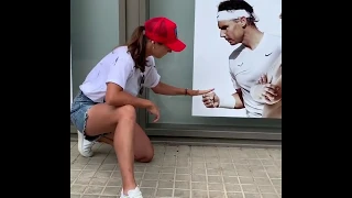 Daria Kasatkina beats Rafael Nadal in rock, paper scissors