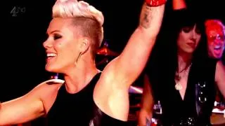 P!nk Blow Me (One Last Kiss) Live