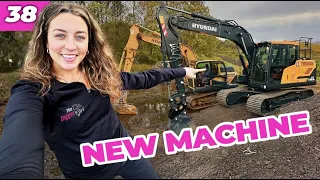Brand NEW Excavator!!