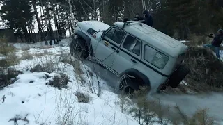 УАЗ vs Land Rover Discovery 2. Заехали в овраг. Offroad