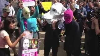 Демонстрация Pussy Riot Берлин // Demo Pussy Riot Berlin