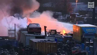 Großbrand bei Recyclinghof in Hatten