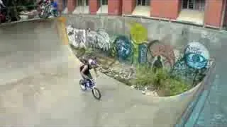 Daniel Dhers BMX session in Caracas - Part 1