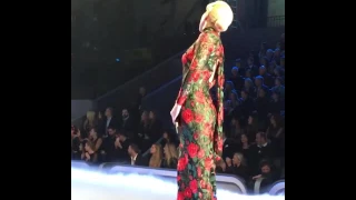 Lady Gaga performing Million Reasons at the  Victoria Secret Show 2016