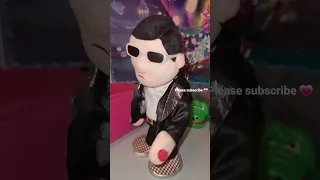 Gangnam style dancing doll 🤣🤣🤣