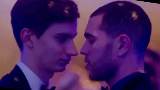 Esteban x Thomas [ Court-métrage sur l'homophobie ]