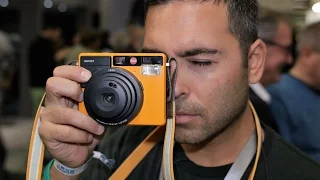 Leica Sofort instant camera | Anteprima Photokina 2016