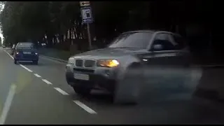 Нежданчик от BMW: своё первое ДТП