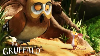 Mouse tries to escape from Owl @GruffaloWorld: Compilation
