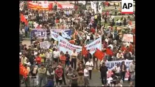Protests ahead of APEC summit, anti-Bush event