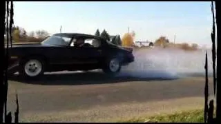 1981 Camaro burnout