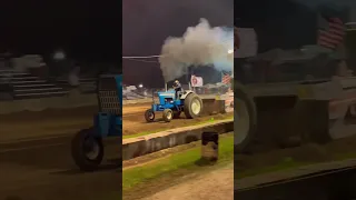 Ford 8000 Waupun tractor pull 9000 open class #ford #power #tractorpull #diesel #tractor