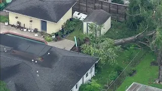 Large trees crush several homes in Houston heights area during destructive storms