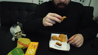 ASMR MUKBANG CHICKEN NUGGETS CHEESEBURGER MCCHICKEN FRIES MCDONALDS