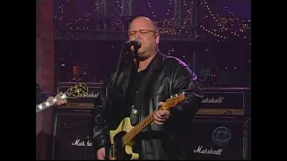 TV Live: The Pixies - "Monkey Gone to Heaven" (Letterman 2004)