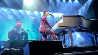 Alicia Keys Blows Crowd Away With 'Try Sleeping With A Broken Heart' | Alicia + Keys Tour | St Louis