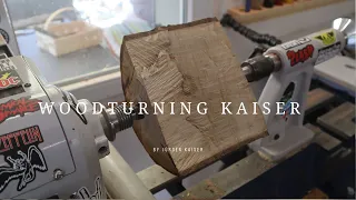 Woodturning | natural edge bowl