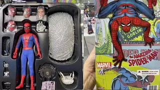 New Mezco Toyz Amazon Spiderman in hand images looks like it’s being shipped very soon