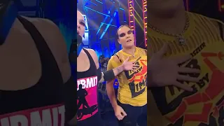 Shayna Baszler, Ronda Rousey returns to size-up competition #wwe #shorts | YattedUpKai