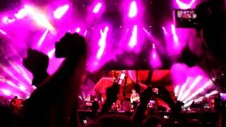 Coldplay- Viva La Vida Pt.1 (Live at ACL 2011)