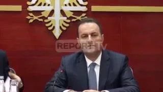 Report TV - Llalla: Kushtetuta e re krijon  ngërç, na hiqen kompetencat