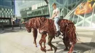 Stephen rides a War Horse!