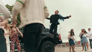 Another Round - Mads Mikkelsen dancing