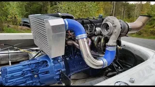 BOAT WITH A DIESEL TURBO ENGINE