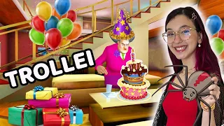 TROLLAMOS a PROFESSORA ASSUSTADORA em seu ANIVERSÁRIO (Scary Teacher) | Luluca Games