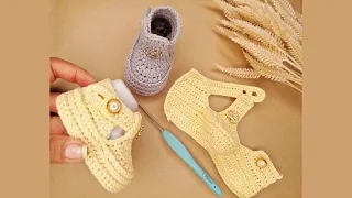 Sapatinho de crochê fácil de fazer/Easy and quick to weave baby shoes